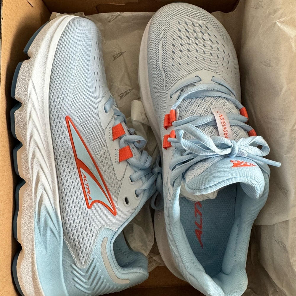 Altra Provision 7 size 8 women’s